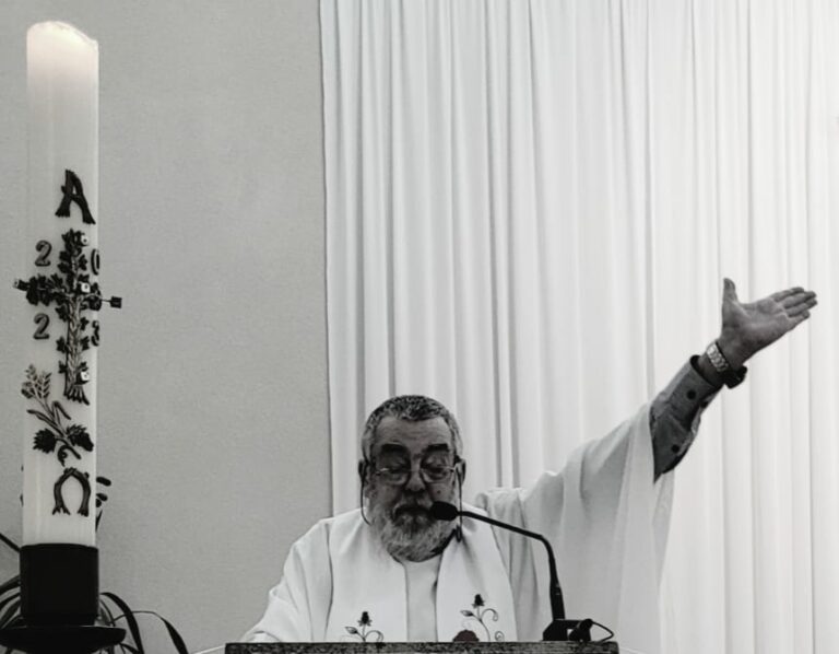 As lutas sociais perdem um ícone: Padre Chico morreu neste domingo