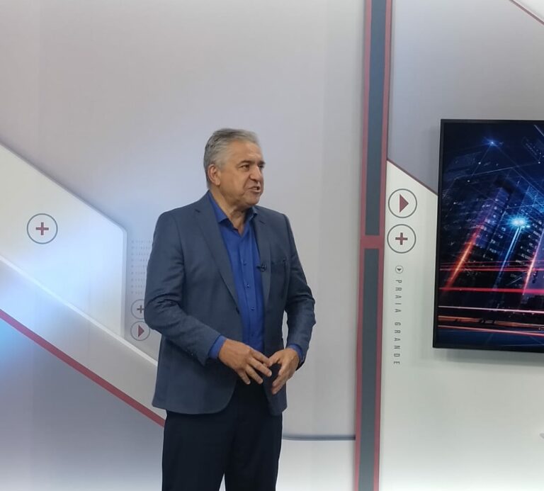 Prefeito de Guarujá destaca obras viárias para o Aeroporto e investimentos voltados ao turismo