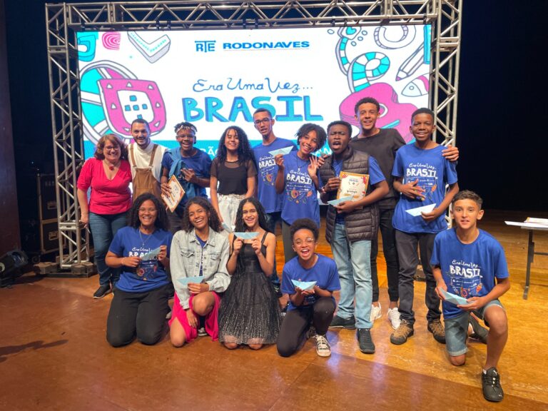 Projeto leva 120 estudantes e professores brasileiros para intercâmbio em Portugal