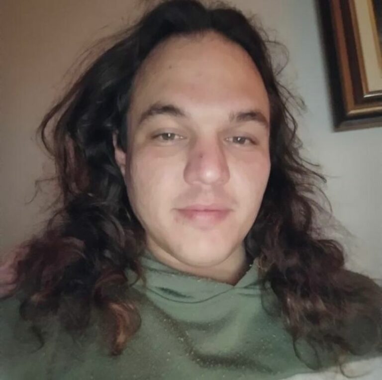 Homem se envolve em acidente na Imigrantes e desaparece