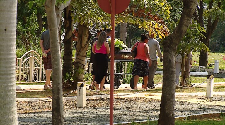 Homem executado em avenida de Hortolândia é sepultado