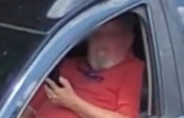 Mulher flagra homem se masturbando em via pública e BO é registrado