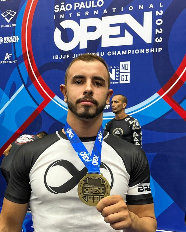 Araçatubense é bronze em competição de jiu-jitsu em Barueri