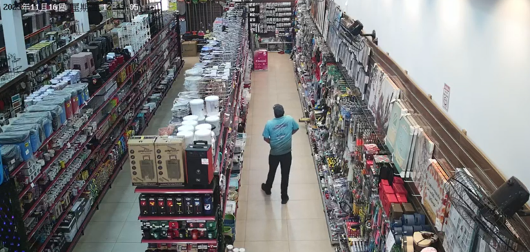 Homem é preso após furtar loja em Araras