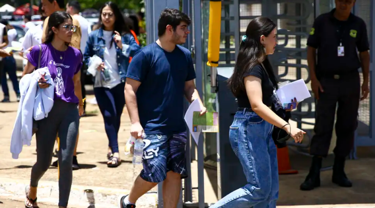 Termina nesta 2ª prazo para pedir reaplicação do Enem