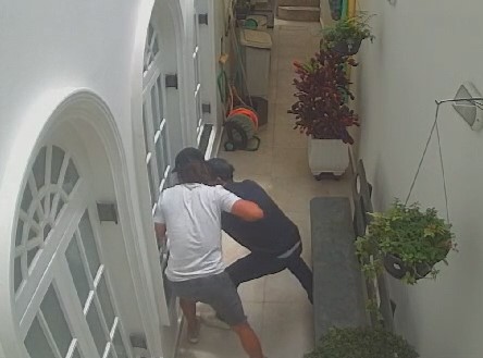 Casa em Santos é furtada após donos saírem para viajar