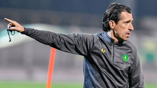 Botafogo contrata o treinador português Paulo Gomes