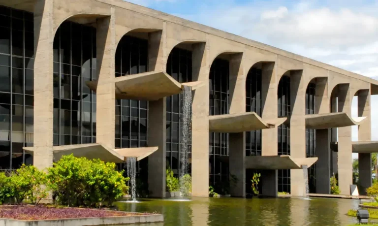 Diego Amorim: Os visitantes do Ministério da Justiça