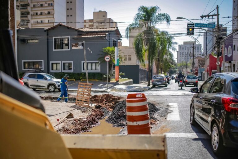 Após mobilização de comerciantes, prefeitura adia interdição na rua Barão do Amazonas