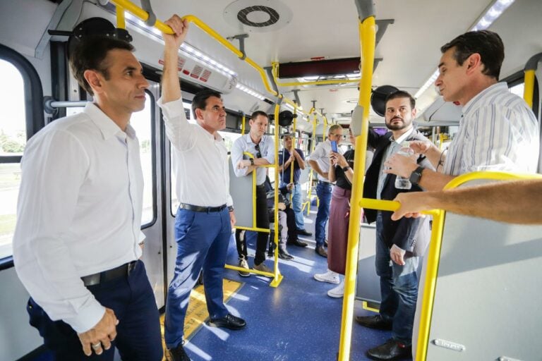Prefeitura anuncia 54 novos ônibus com capacidade ampliada para 2024