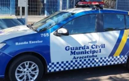 Homens são detidos em flagrante por atividade sexual no banheiro da rodoviária de Araçatuba