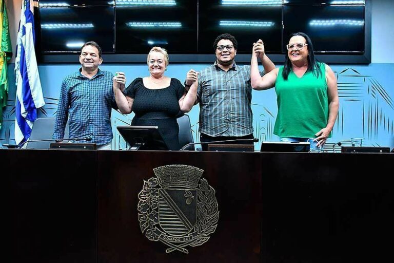 MP pede explicações à Câmara sobre projeto de aumento de salário de funcionários