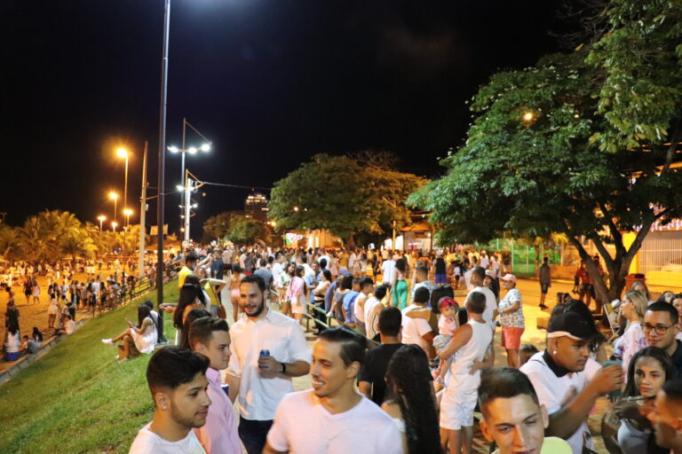 Rifaina descarta shows na virada e decreta regras para o réveillon