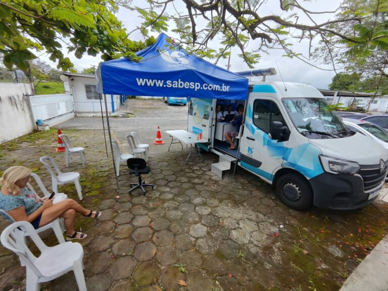 Agência Móvel da Sabesp segue na Baixada Santista em dezembro e reforça mutirão de negociação de dívidas
