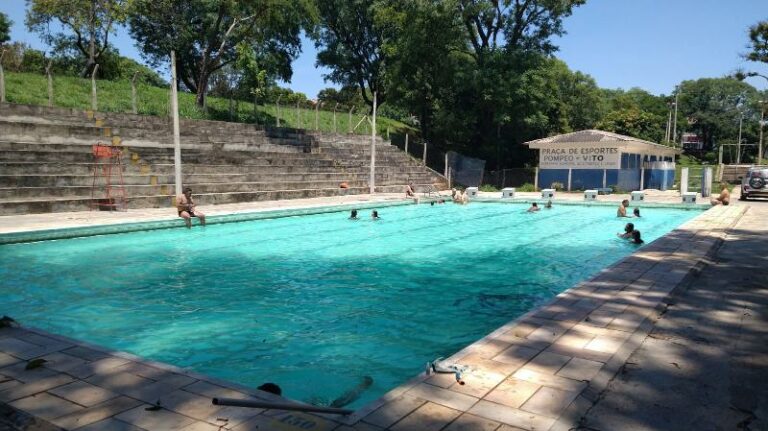 Campinas piscinas públicas das praças de esportes municipais abrirão no feriado de 8 de dezembro