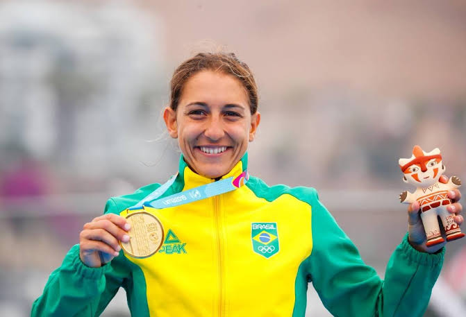 Triatleta atropelada terá equipe de intensivistas com tecnologia avançada