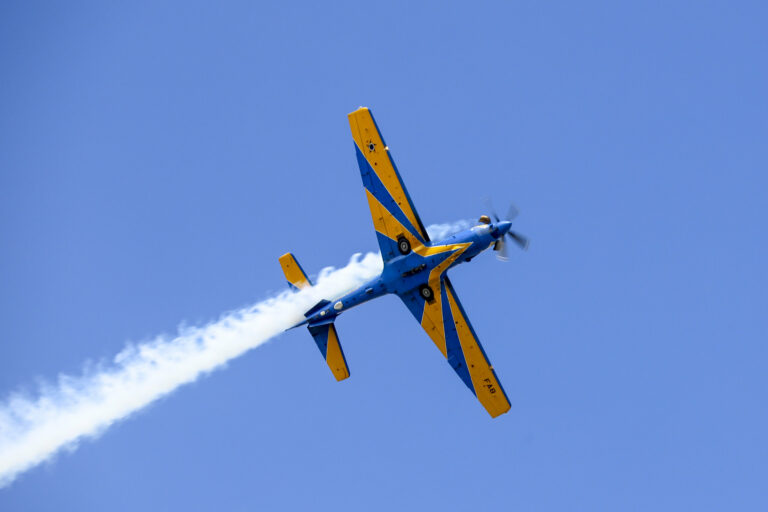 Esquadrilha da Fumaça se apresenta em Santa Bárbara d'Oeste