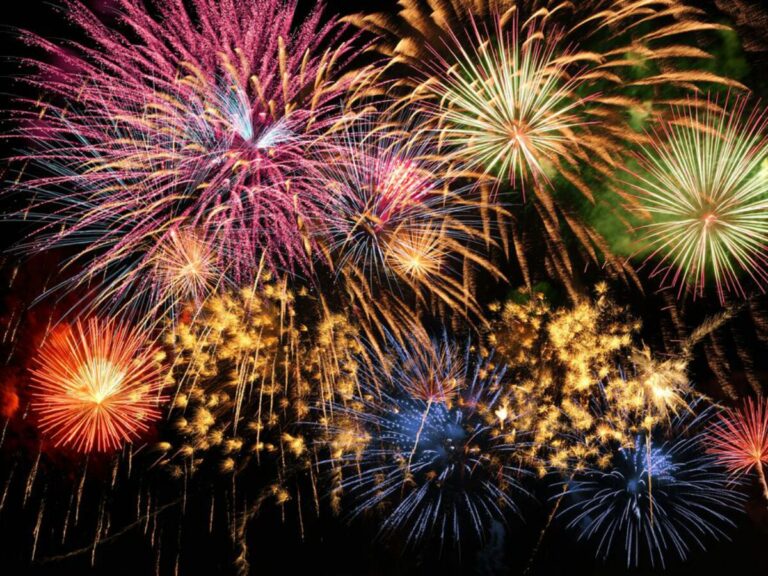 Você sabia? Soltar fogos com barulho é proibido em Campinas e multa pode ultrapassar R$ 2 mil