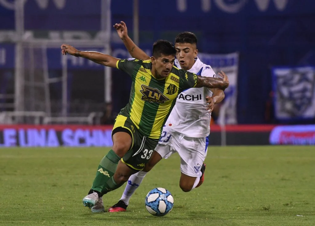 Vice-campeão da Libertadores, meio-campista argentino é o novo reforço do Botafogo