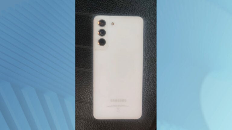 Homem recupera carro roubado após rastrear celular