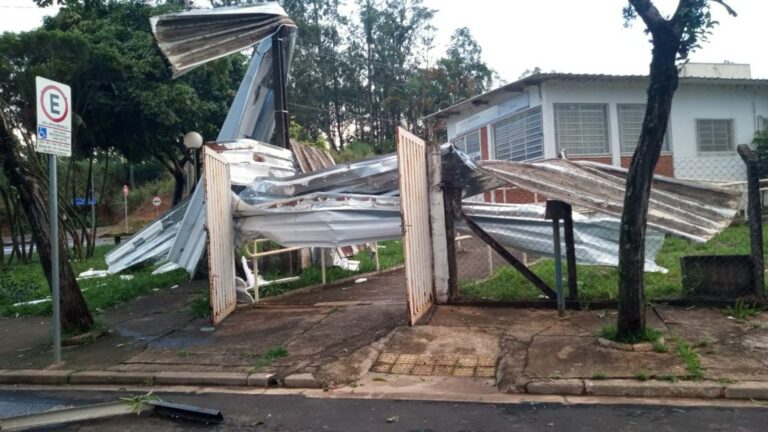 Vendaval destelha prédio de UBS em Limeira; atendimentos são suspensos