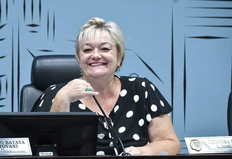 Aumento salarial para vereadores será discutido na pauta da Câmara de hoje em Araçatuba