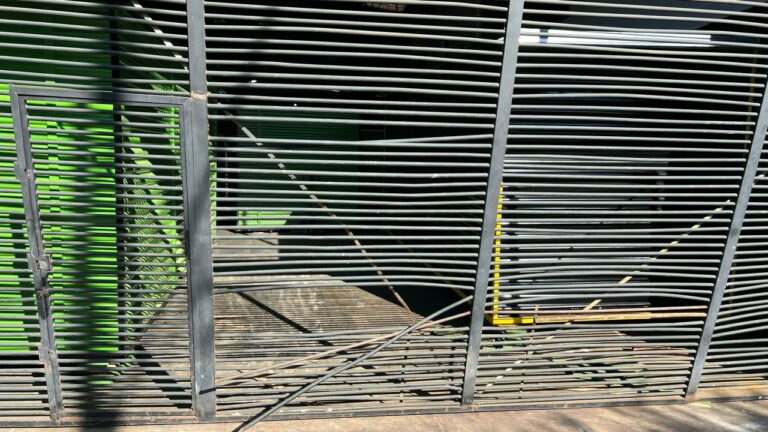 Após furtar escada de empresa na rua Barão do Amazonas, homem de 31 anos é preso