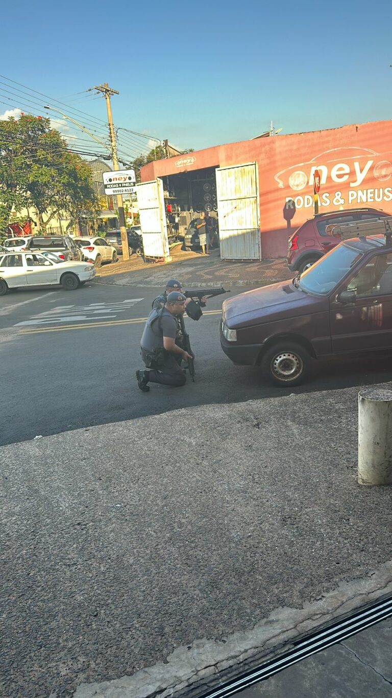 Polícia Civil investiga ataque ao carro-forte em Araras
