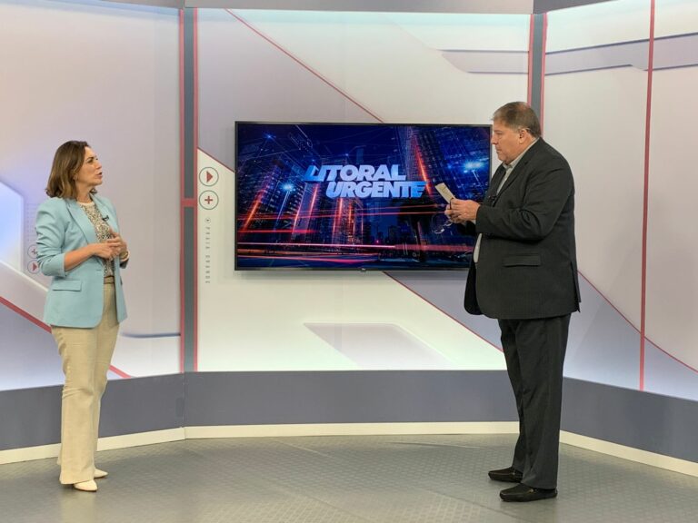 Deputada Federal Rosana Valle visita estúdio da Thathi Band Litoral e fala sobre seus projetos