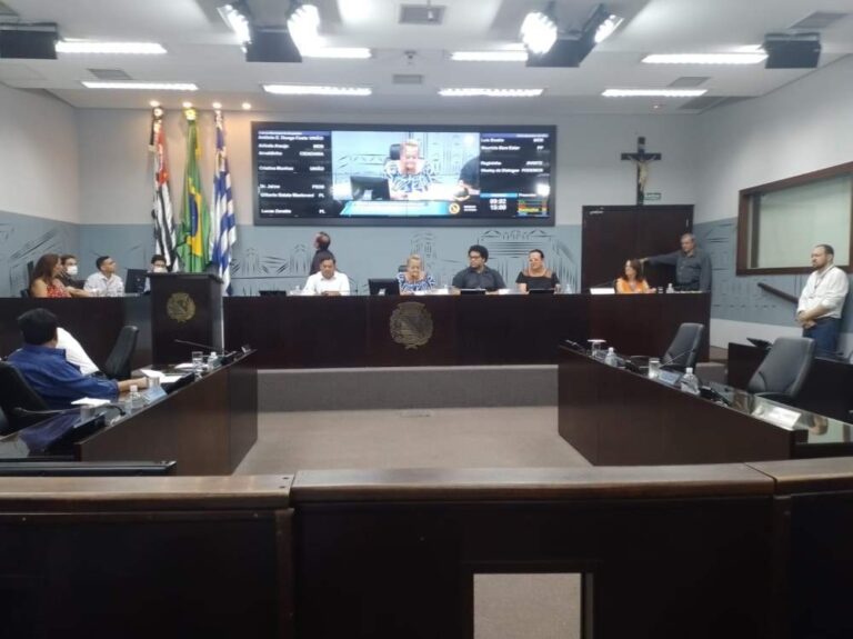 Gastos da Câmara de Araçatuba superam média estadual