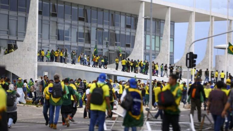 STF homologa acordo para não persecução penal de manifestantes presos em Brasília
