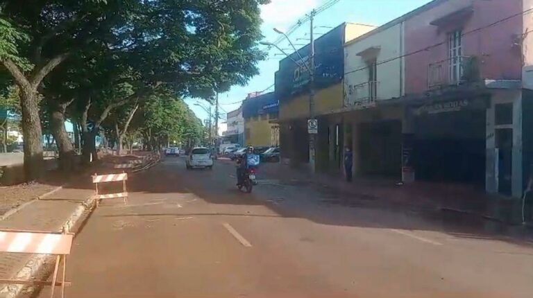 Trânsito em trecho da Francisco Junqueira é liberado