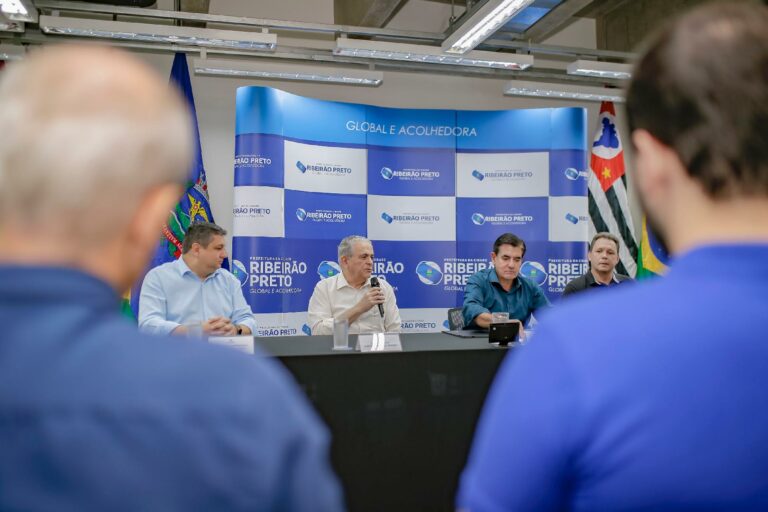 Governo Municipal assina contrato com o Banco do Brasil