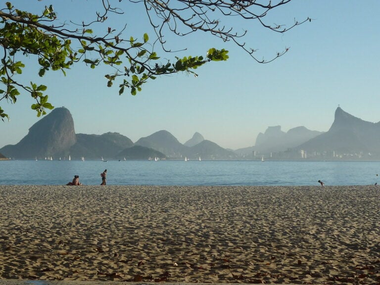 Qual a diferença entre férias individuais, coletivas e recesso de fim de ano? Entenda