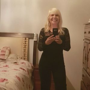 O atributo alt desta imagem está vazio. O nome do arquivo é WhatsApp-Image-2018-12-26-at-23.42.26-300x300-1.jpeg