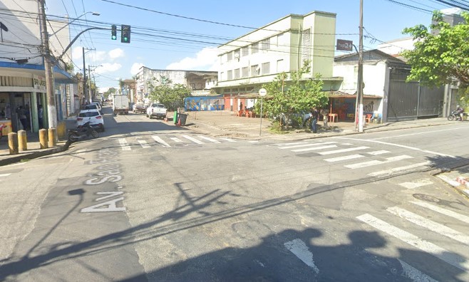 Obras do VLT avançam e novo trecho será bloqueado na região central de Santos