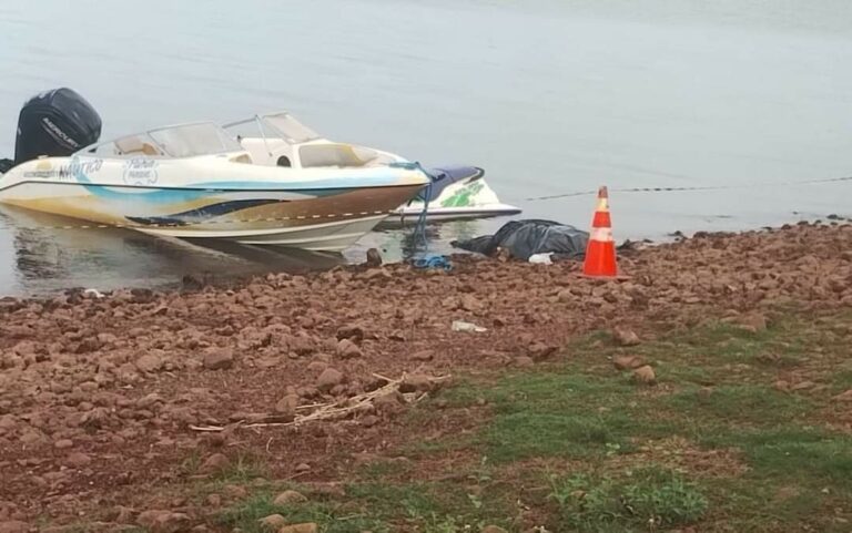 Acidente entre lancha e jet ski provoca a morte de duas pessoas