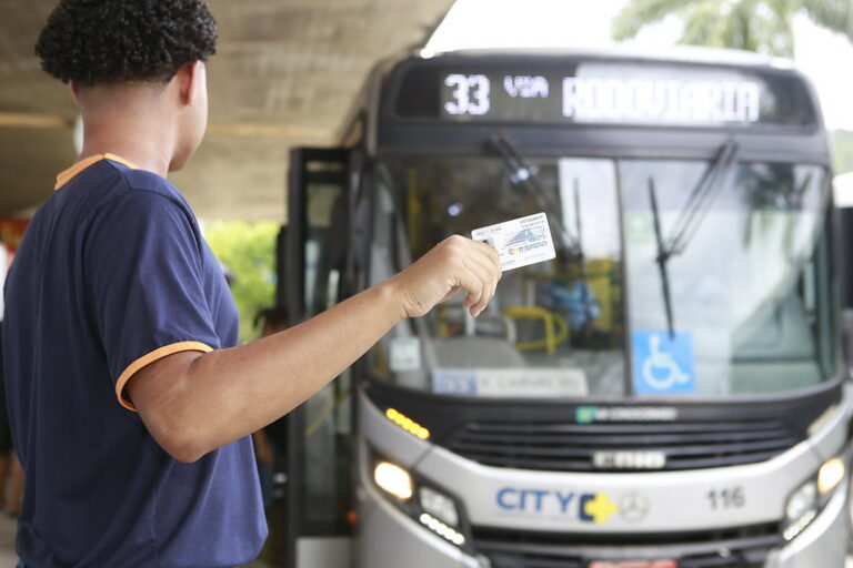 Inscrições para o Passe Livre de Guarujá são prorrogadas