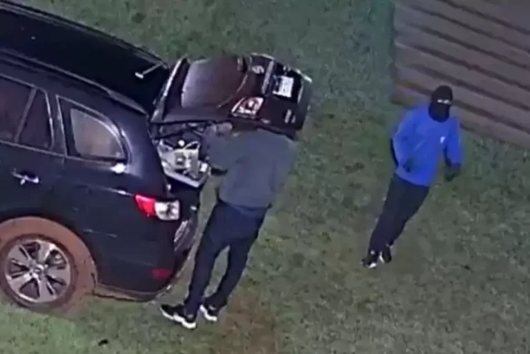 Turistas que passavam o ano novo em rancho foram rendidos e roubados por quatro assaltantes