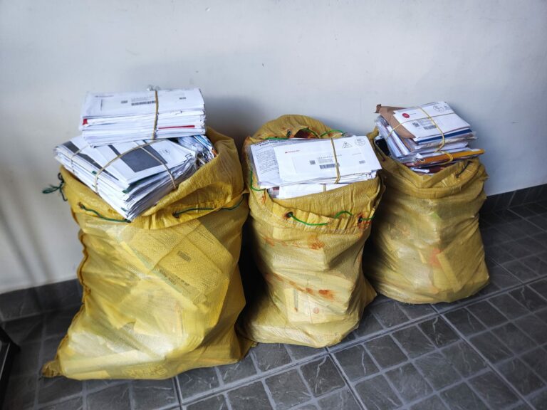 Funcionário dos Correios é preso por furto de produtos em centro de distribuição e desvio de encomendas postais