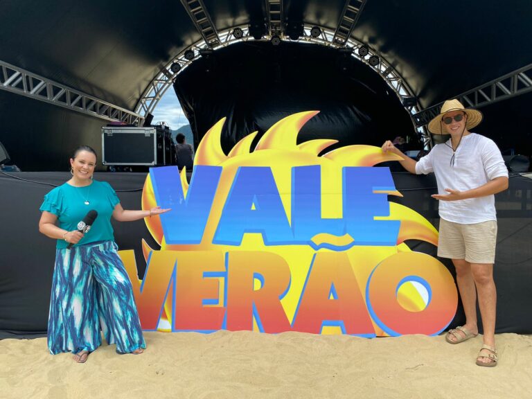 Turistas aproveitam atrações do Vale Verão em Caraguá