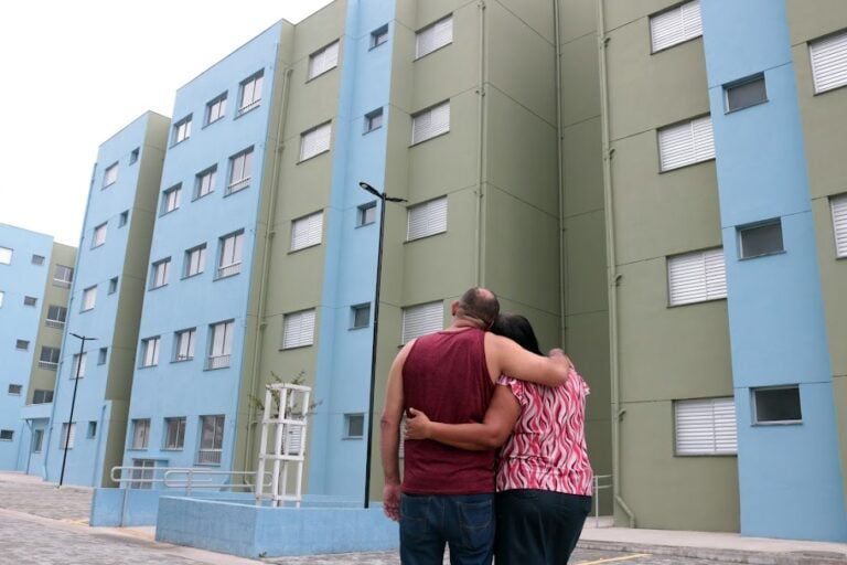 Alegria e novas perspectivas marcam mudança de famílias para Conjunto Habitacional Santos Y – Bananal