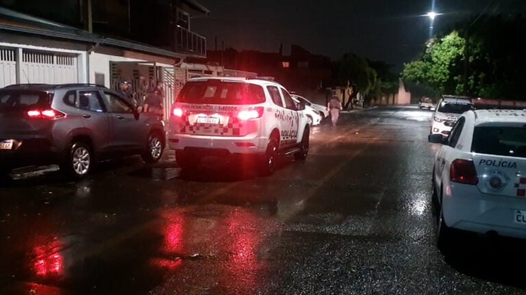 Policial militar tem casa invadida, reage a assalto e mata um dos suspeitos; veja