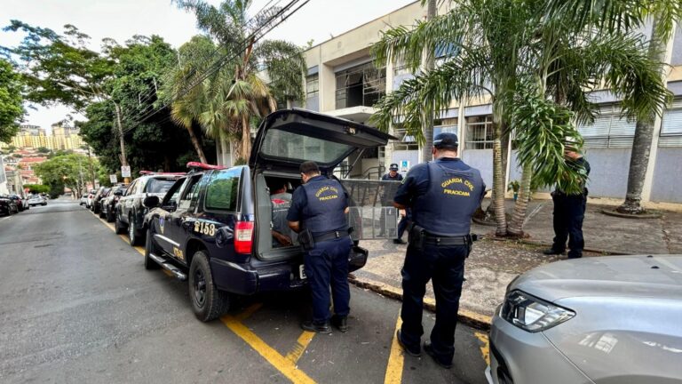 Homem tenta atropelar GCM para tentar fugir em Piracicaba