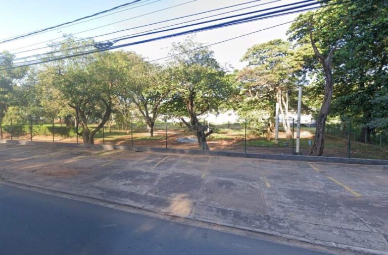 Rompimento de adutora afeta abastecimento de água em vários bairros de Araçatuba