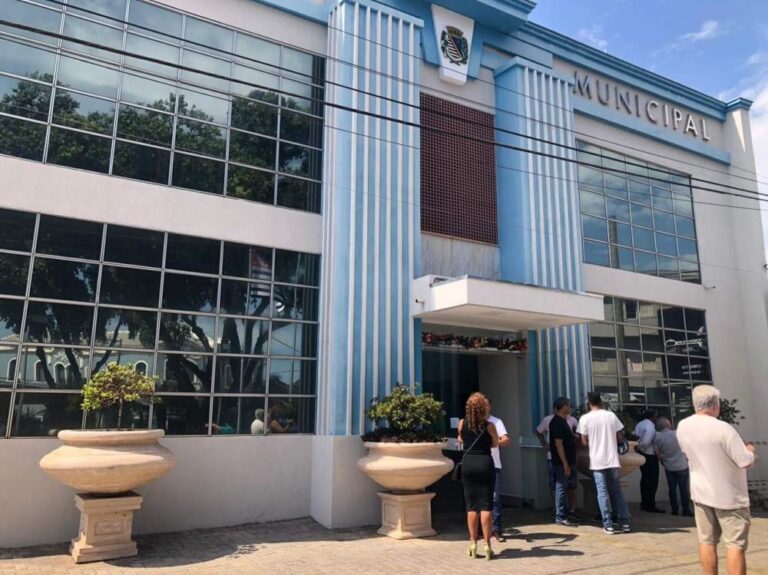 Câmara de Araçatuba pode ser punida por falta de informações sobre cargos comissionados