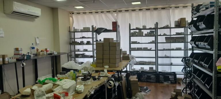 Drogaria Clandestina: Onze homens são presos por vender medicamentos controlados