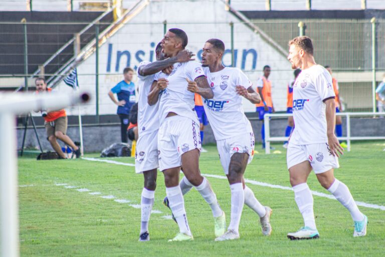 Em busca da primeira vitória na A2, Comercial enfrenta o Linense fora de casa