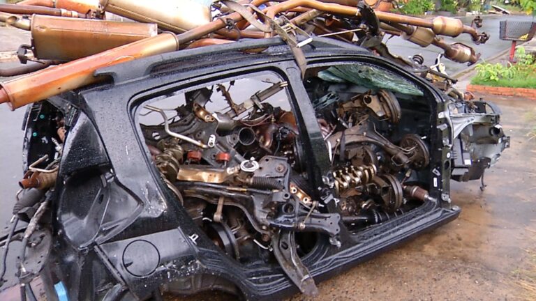 Polícia Civil estoura desmanche e prende 5 pessoas no interior de SP