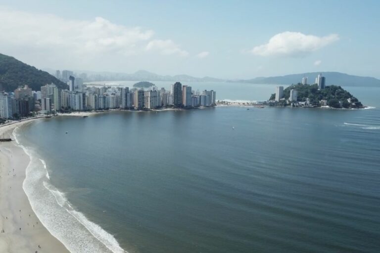 São Vicente comemora aniversário de 492 anos com entregas na saúde, educação e segurança, anúncios e Encenação